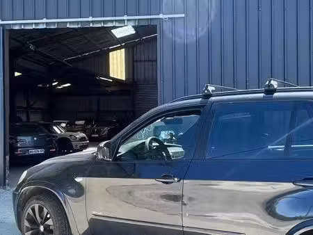 garage à louer avec pas de portes