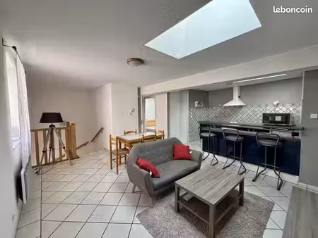 maison 2 pièces 53 m²