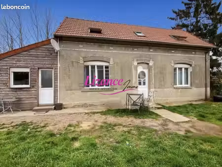 maison 4 pièces 75 m²