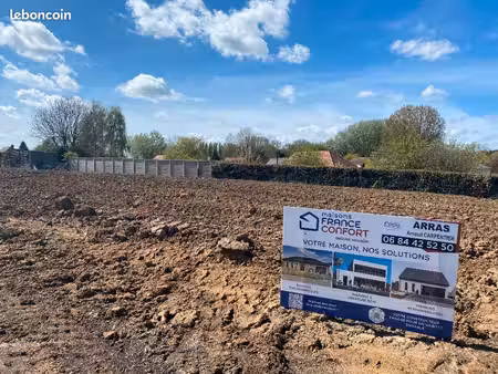 terrain 578 m² agny