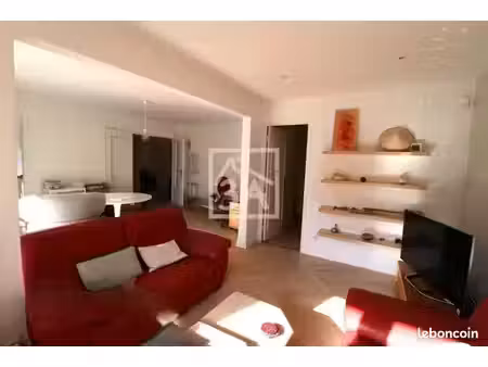 appartement 7 pièces 96 m²