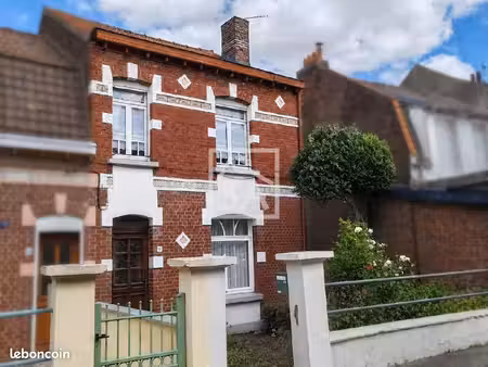 maison 6 pièces 117 m²