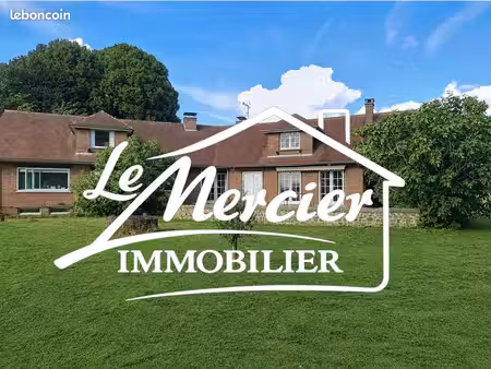 propriété 6 pièces 270 m²