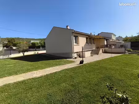 villa 4 pièces 78 m²
