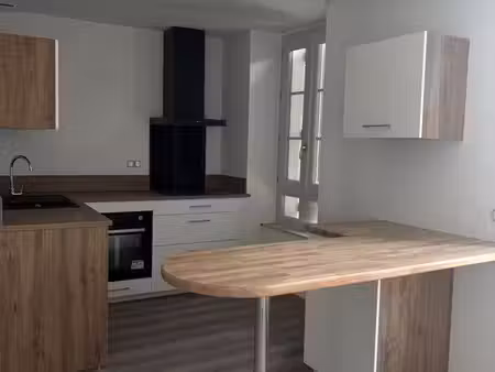appartement t3 de 70 m² entièrement rénové – centre de maubourguet