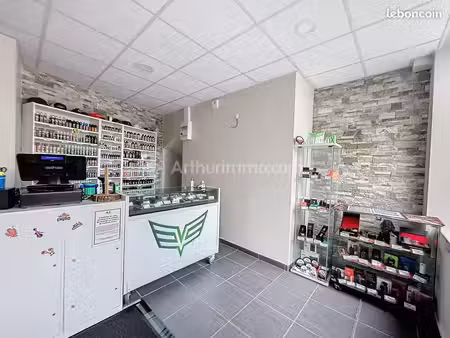 local commercial 30 m² clermont-ferrand