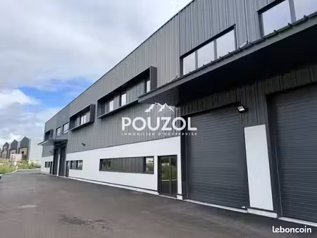 local d'activite 1668 m² clermont-ferrand