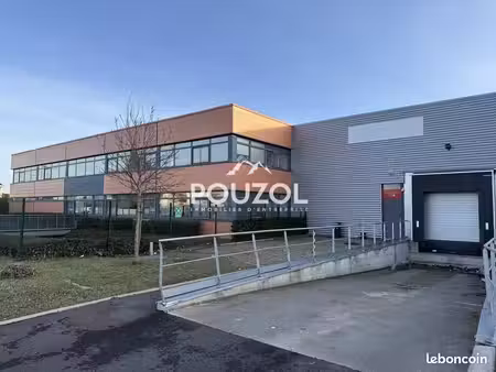 local d'activite 2364 m² clermont-ferrand