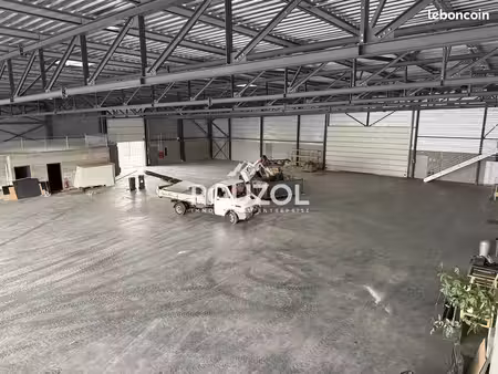local d'activite 3200 m² issoire