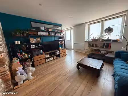 maison de ville - t3 jardin et garage
