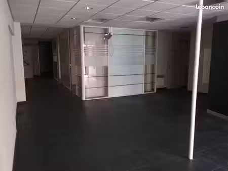 local commercial bergues