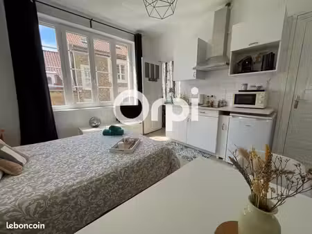 immeuble 6 pièces 128 m²