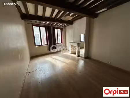 bâtiment 205 m²