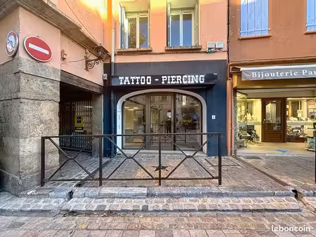 a louer - local commercial 100 m² - centre-ville de thuir - place gabriel péri