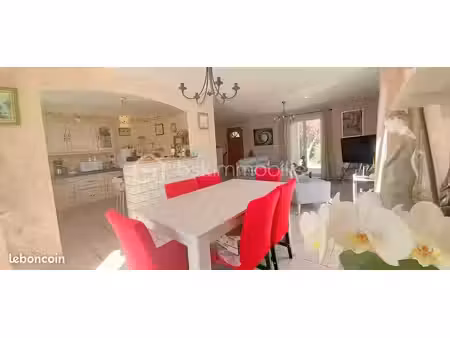 villa 4 pièces 91 m²
