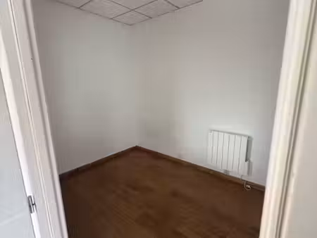 cabinet séparé a loué
