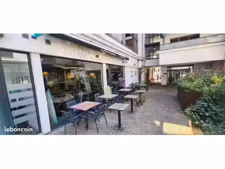 st jean de luz  restaurant plein centre