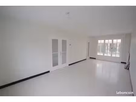 maison 4 pièces 93 m²