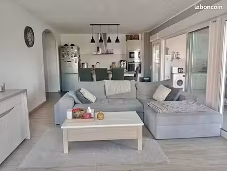 appartement 3 pièces 98 m²
