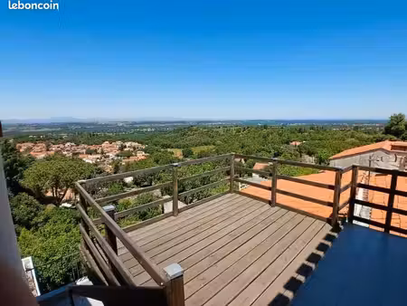 maison de village lumineuse avec terrasses et vue panoramique exceptionnelle