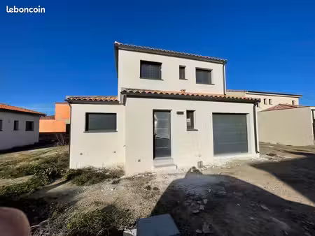 villa 4 pièces 90 m²