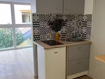 studio 17 6 m² face tram – idéal investisseur
