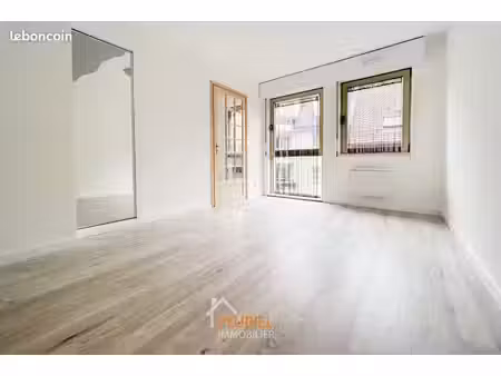 studio 1 pièce 24 m²
