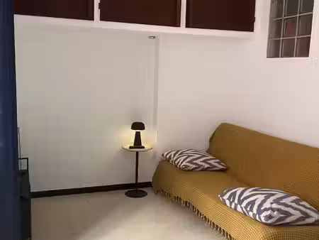 collioure studio meublé avec patio – 100 m plage – faubourg