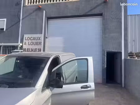hangar à louer