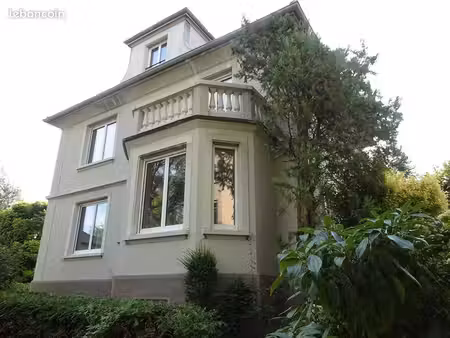 maison 6 pièces 180 m²
