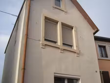 petite maison 3 pièces avec garage