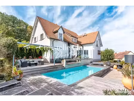 maison 8 pièces 400 m²