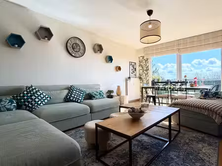 duplex 6 pièces 124 m²