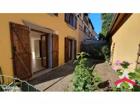 appartement 2 pièces 65 m²