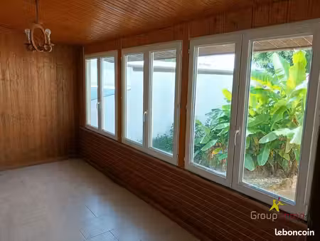 maison 10 pièces 243 m²