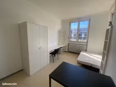 studio 1 pièce 21 m²