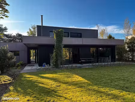 maison d’architecte 190 m² avec terrain arboré – colmar quartier sud