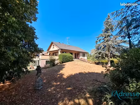 propriété 4 pièces 92 m²