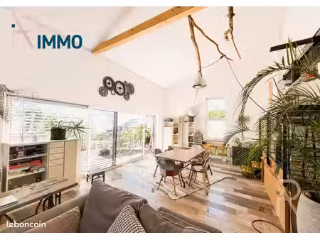 maison 6 pièces 150 m²