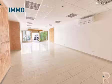local commercial 100 m² munster
