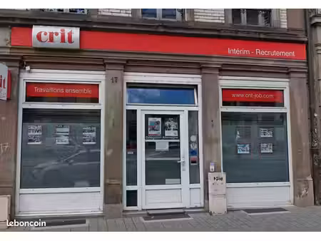 loue bureaux avec vitrine -100 m2- quartier gare