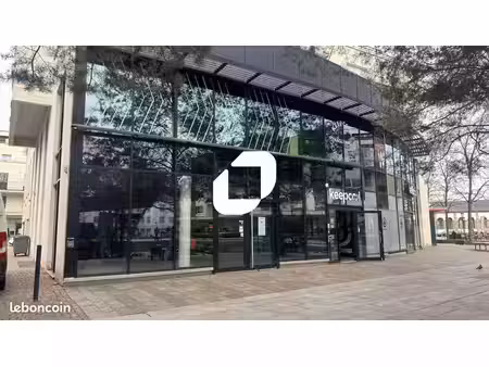local commercial 173 m²