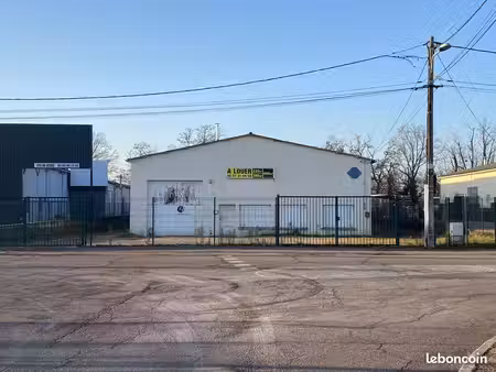a louer local industriel 600 m² autun