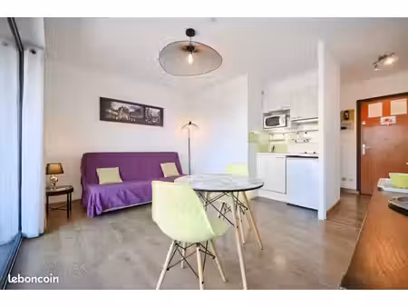 annecy studio 22m² avec balcon et parking