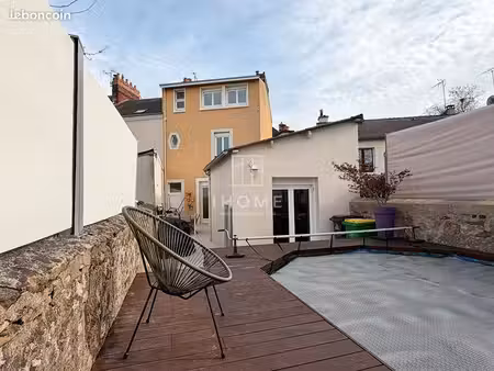 maison de ville 5 pièces 146 m²