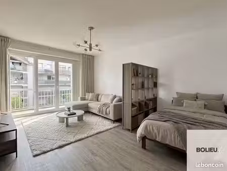 studio 1 pièce 30 m²