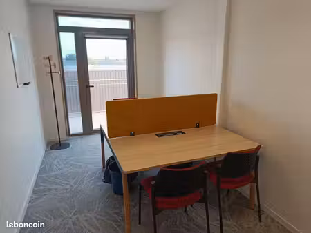 bureaux 12 à 13 m² – spay – idéal jeunes entreprises – dès 114 ht/mois