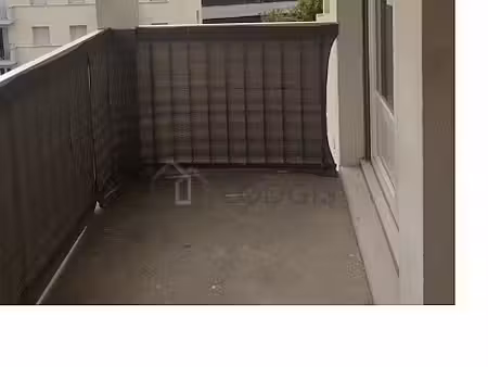 appartement 1 chambre meublé avec garage  terrasse et place   de parking en option