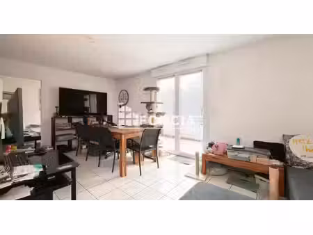 t2 – 46 m² – rez-de-chaussée – terrasse – parking | mont-de-marsan