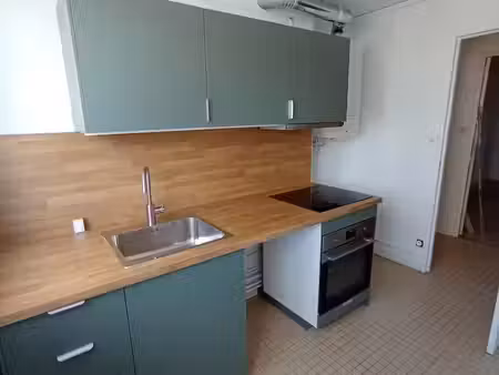 location appartement 3 pièces 56 m² à saint-étienne (42100)